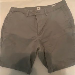 Gap men’s shorts